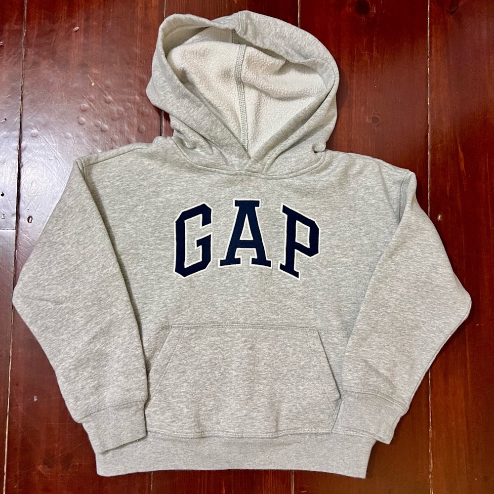 Boys GAP Kids Gray Hoodie with navy blue lettering size 6
